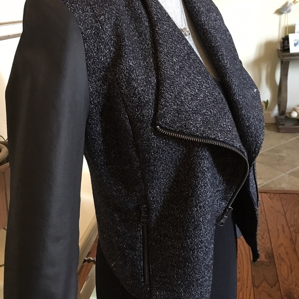 New - Banana Republic Tweed jacket - Picture 2 of 4